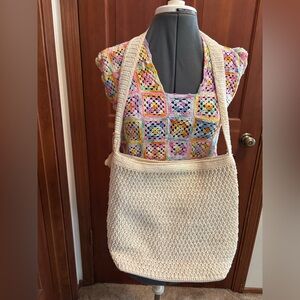 Shoulder bag-very pretty cream colored bag.